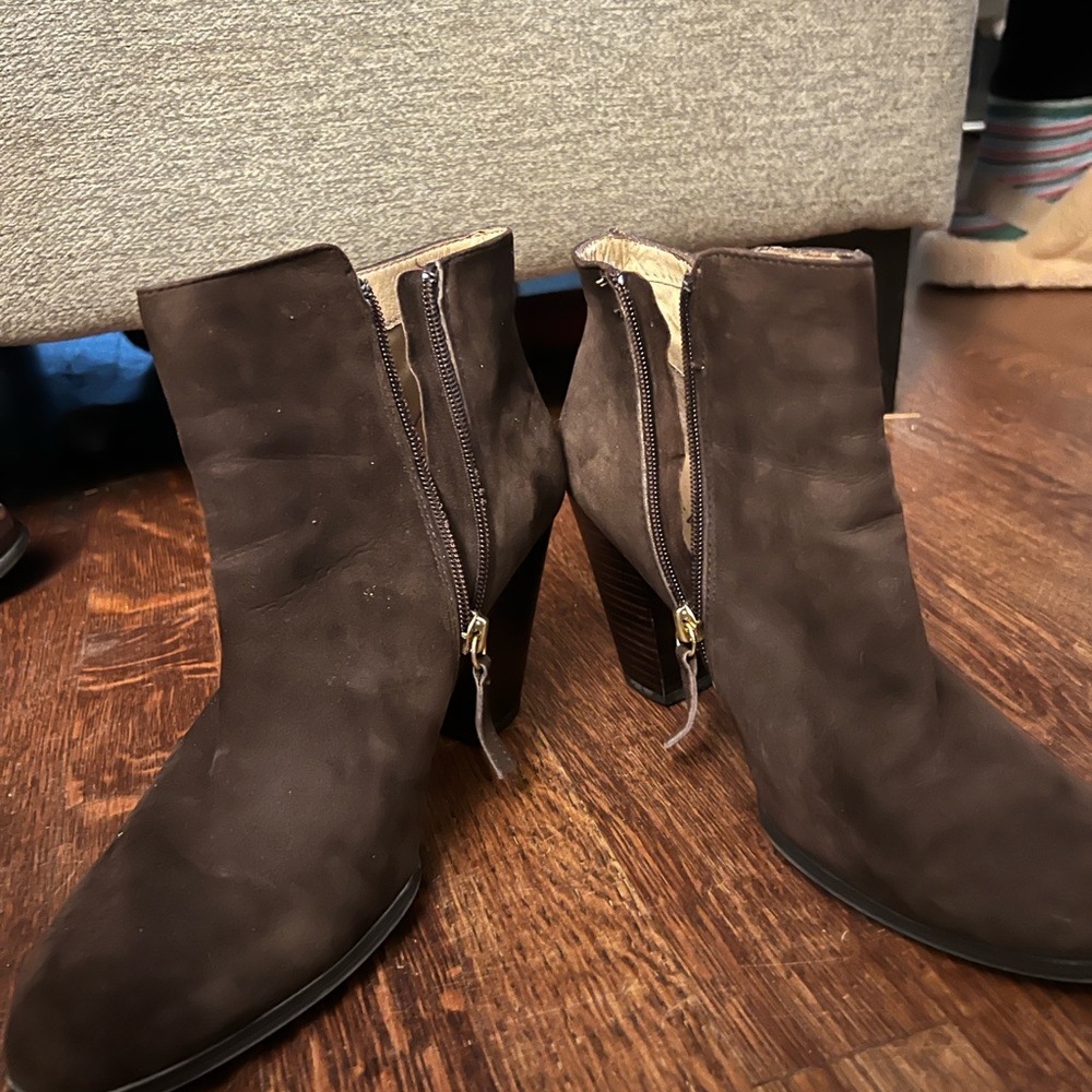 Adrienne Vittadini Boots